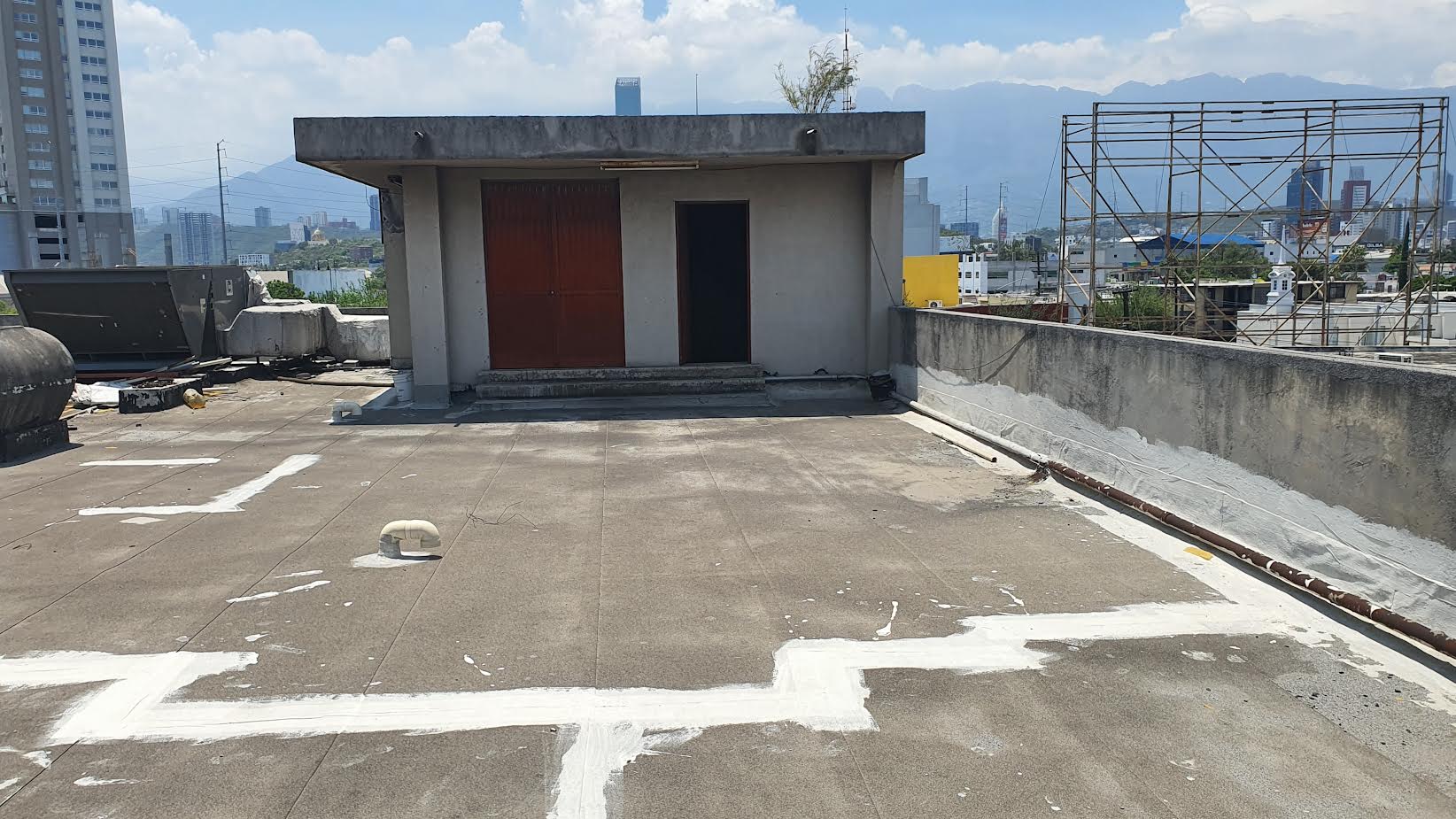Edificio Zona Centro Mty, Av. Francisco I. Madero — foto 16