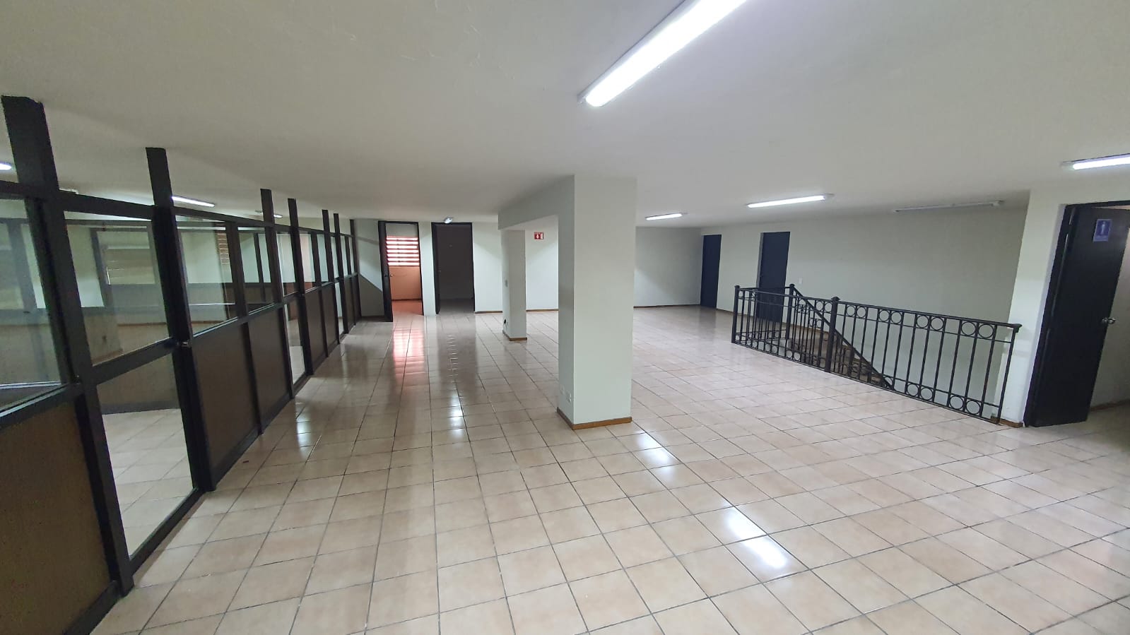 Inmueble  Patio Transporte — foto 5