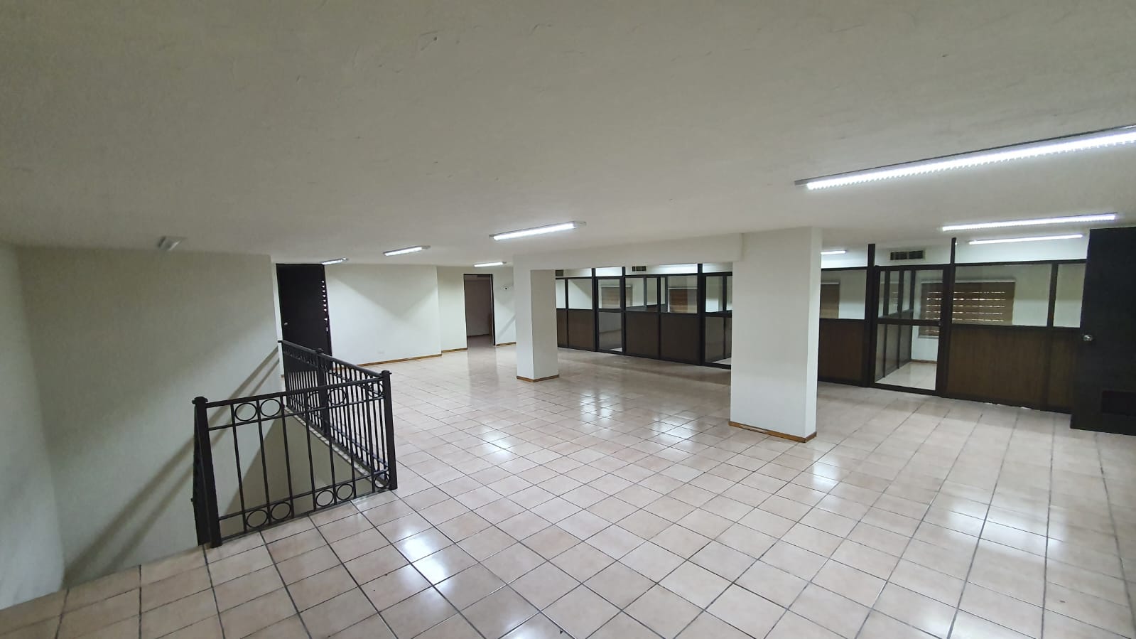 Inmueble  Patio Transporte — foto 21
