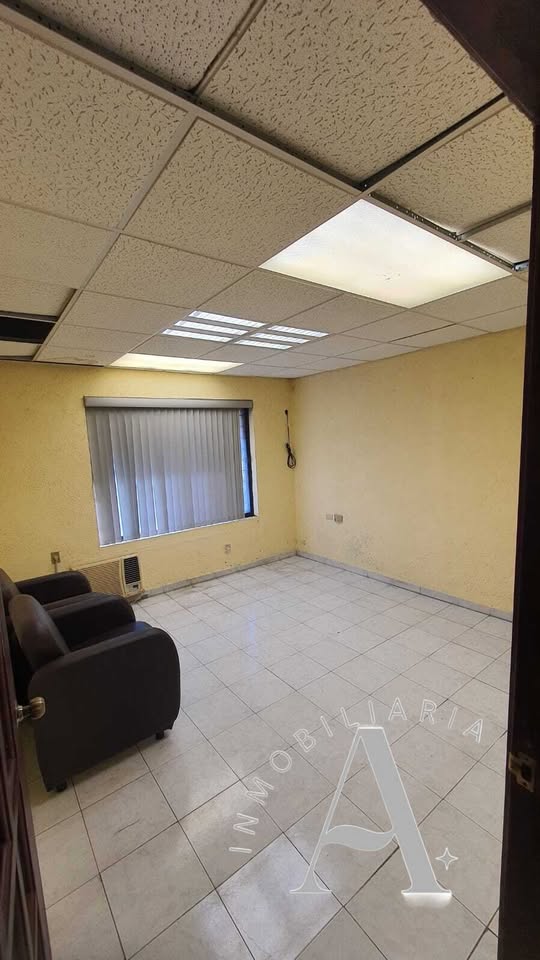 Casa / Oficina — foto 1